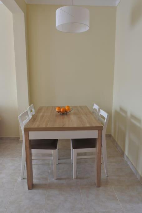 Apartment In The Center Of Carvoeiro With Terrace Экстерьер фото
