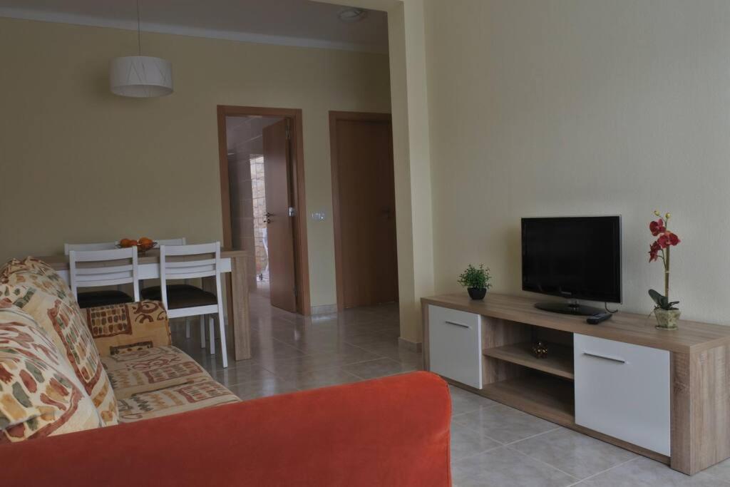 Apartment In The Center Of Carvoeiro With Terrace Экстерьер фото